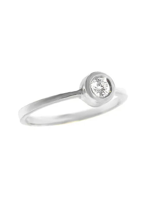 Anillo de compromiso oro blanco solitario y diamante. 139_002001