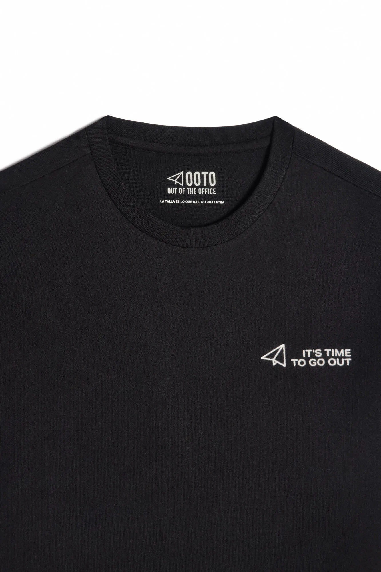 Camiseta gráfica logo OOTO