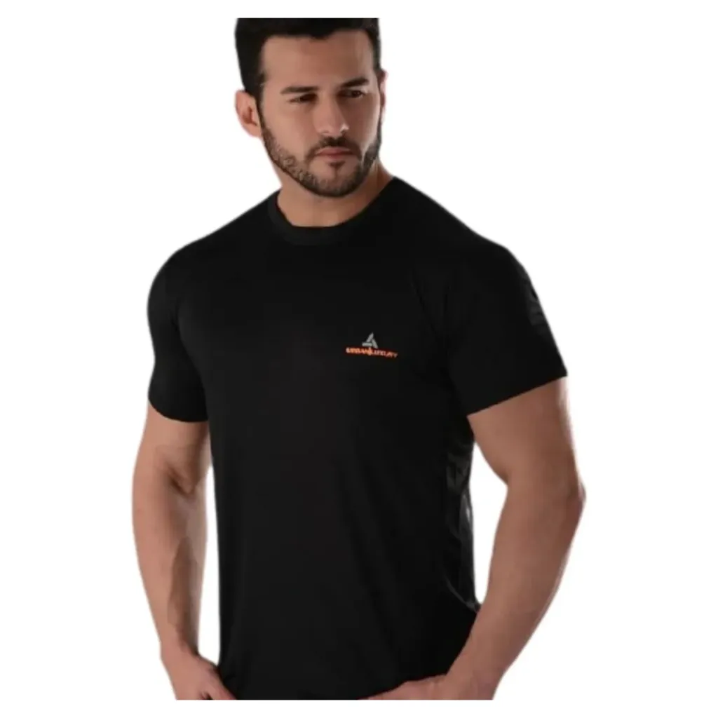 Combo! Camiseta Térmica B + Pantalón Cargo + Remera Dry Fit Negra