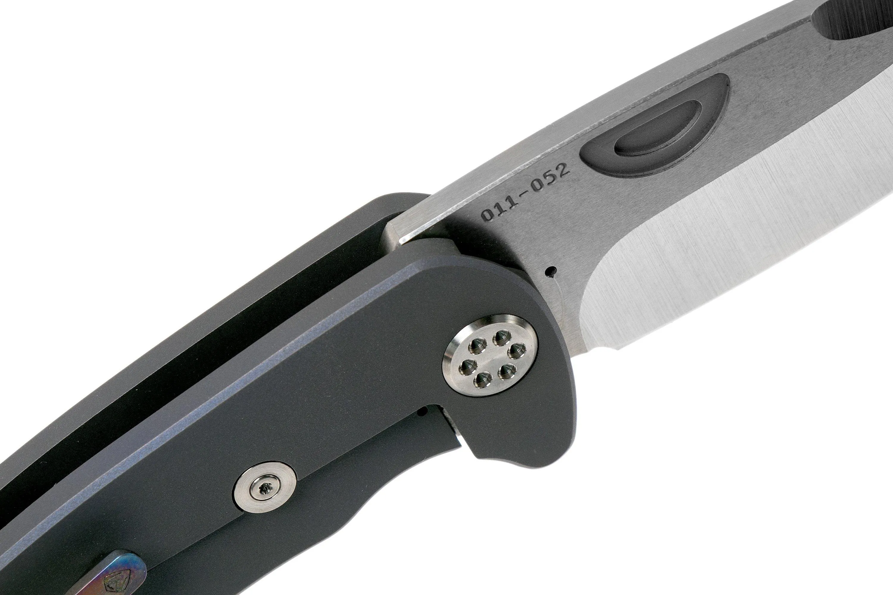 Medford Theseus, Tumbled S35VN, Dark Blue Bolstered Handle navaja