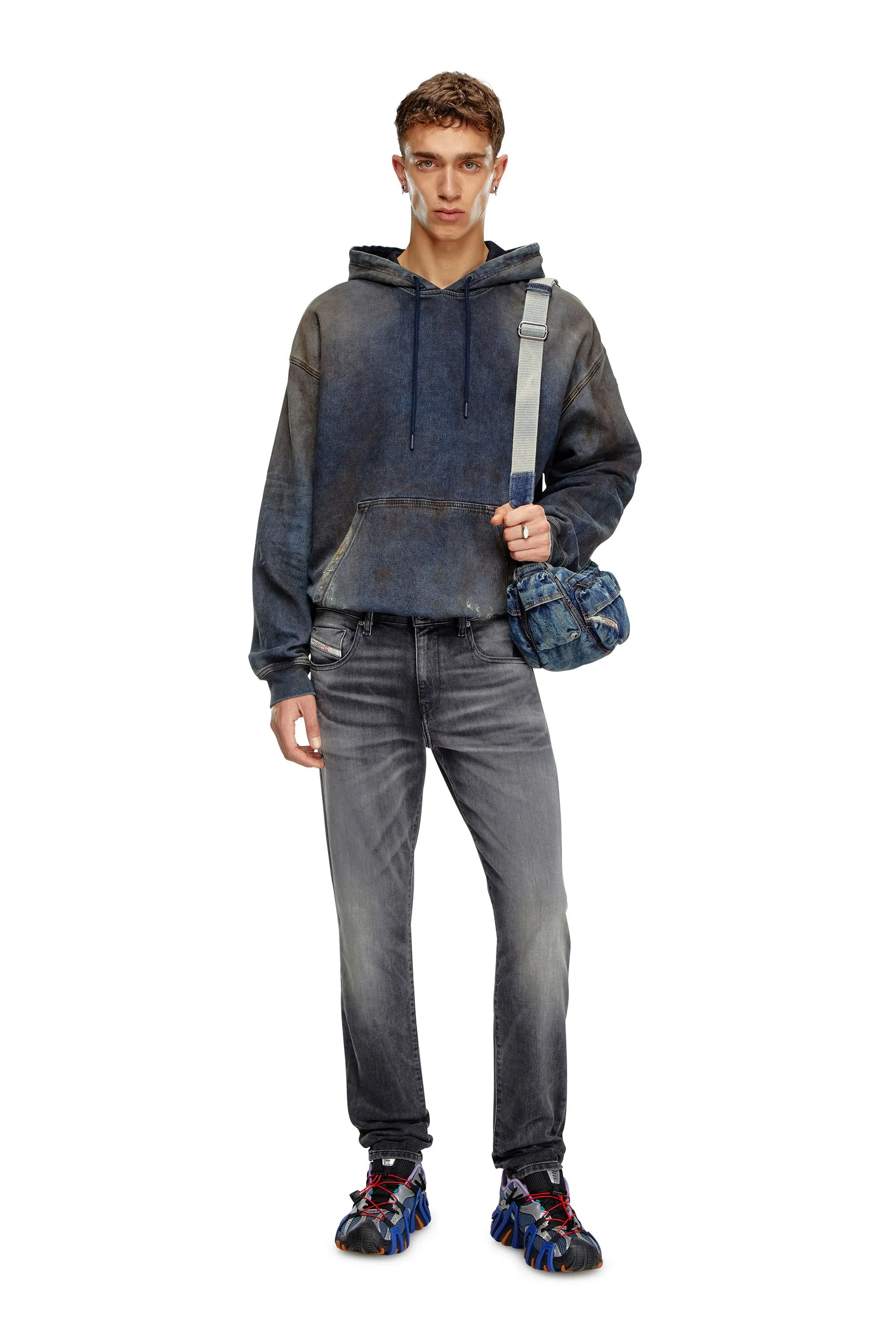 SLIM JEANS 2019 DSTRUKT 09J52