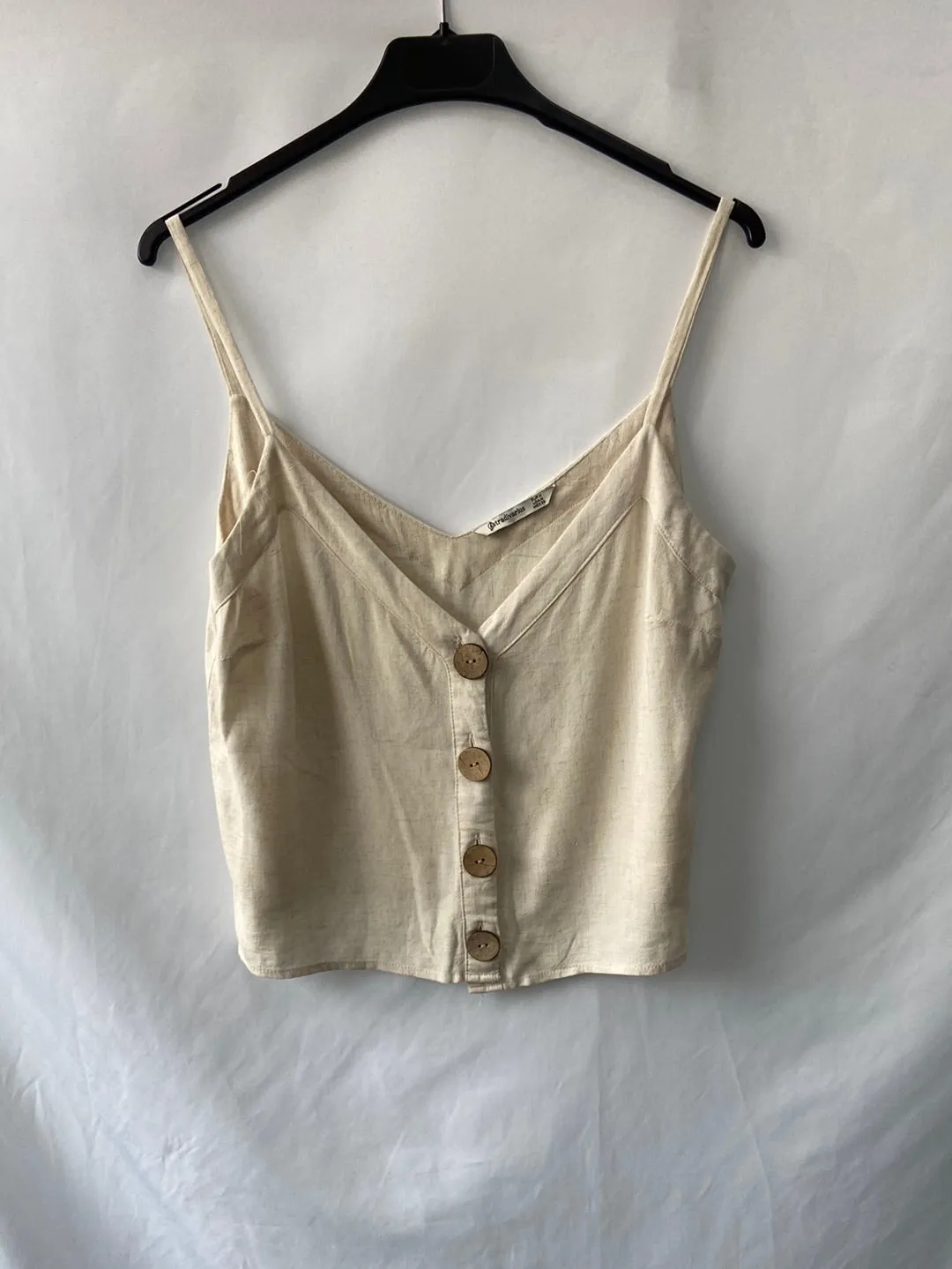 STRADIVARIUS.Top beige botones T.M