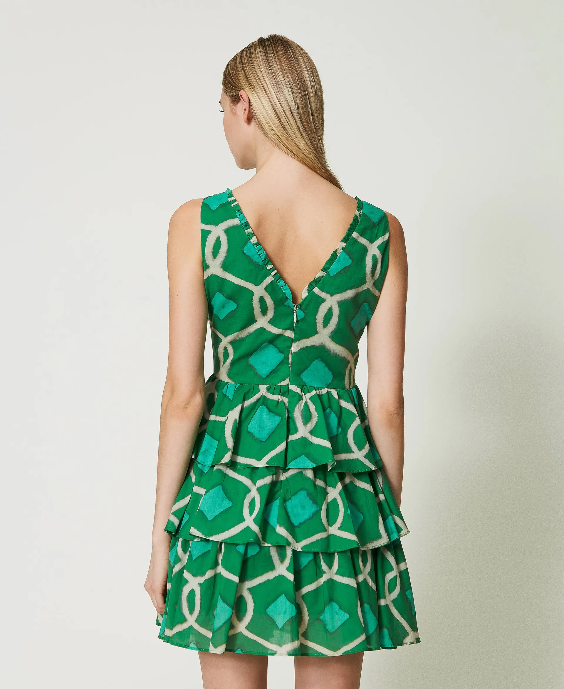 Vestido corto de muselina estampada
