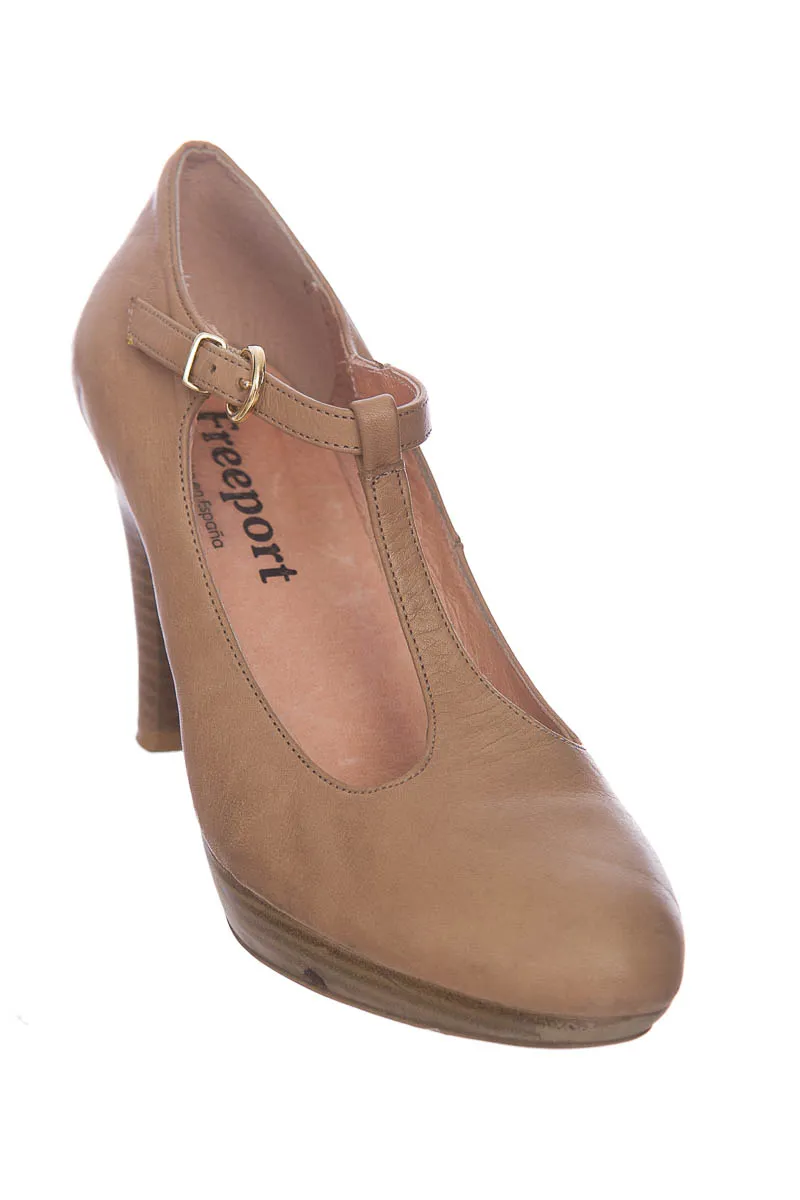 ZAPATOS COLOR BEIGE  FREEPORT
